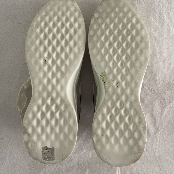 Fear of God Essentials Distance Runners Size size 44/ 10.5 - Picture 2 of 6